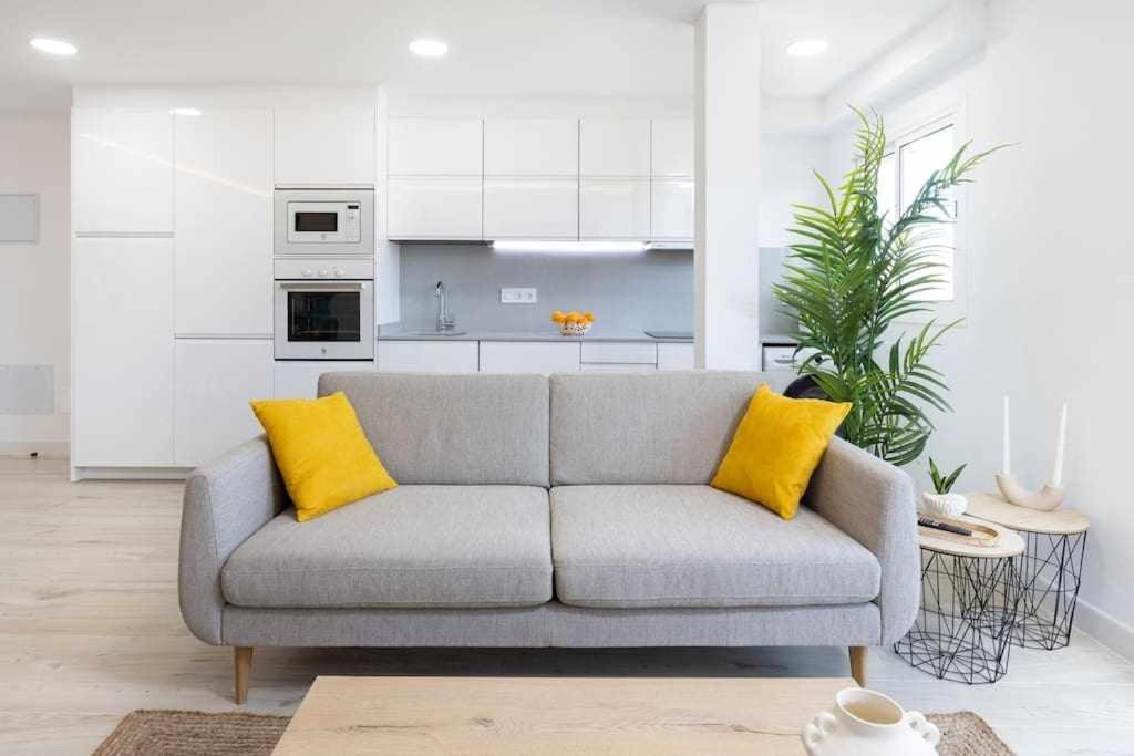 Sunnyland Apartment Arona Cho Exterior foto